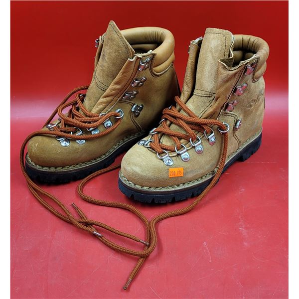 Pair of Vibram Hiking Boots Made in Italy