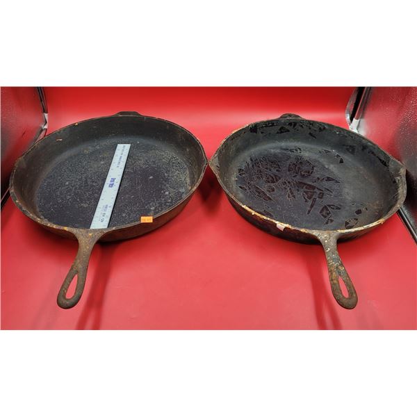 2 Cast Iron Frying Pans