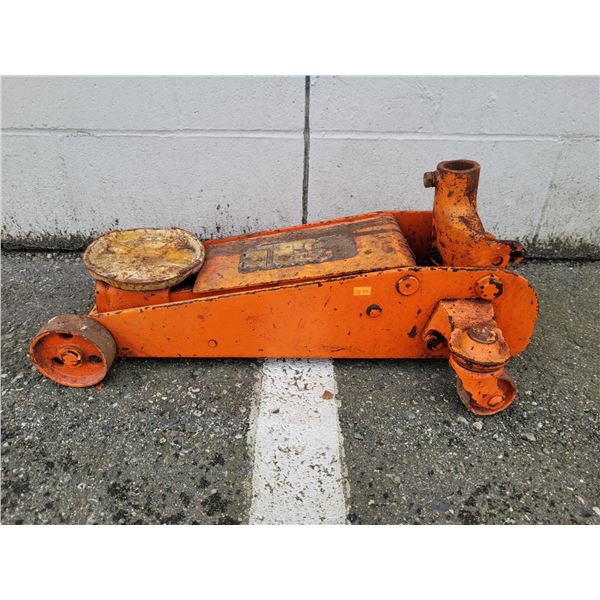 Professional 2 Ton Hydraulic Floor Jack