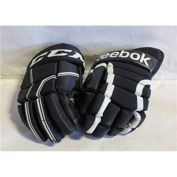 CCM/REEBOK 9” KIDS HOCKEY GLOVES