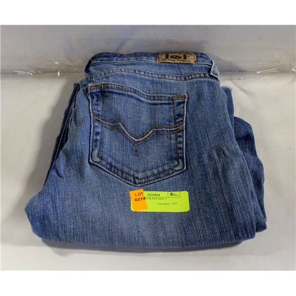 WOMEN'S LEI JEANS SIZE 3