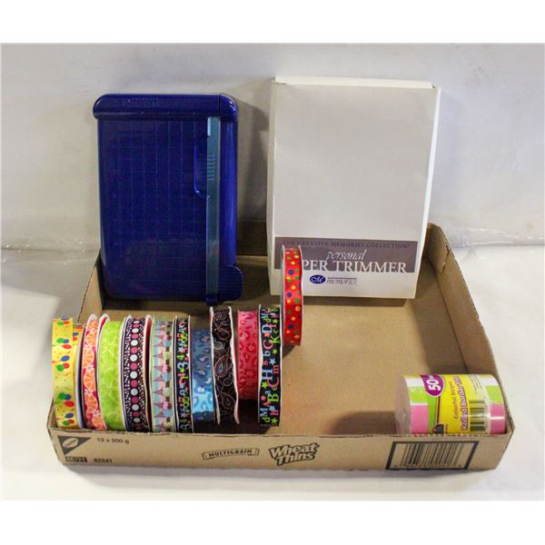 UNUSED MINI DESKTOP PAPER TRIMMER +