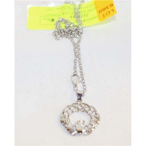 UNISEX STERLING SILVER TONED IRISH CLADDAGH PENDAN