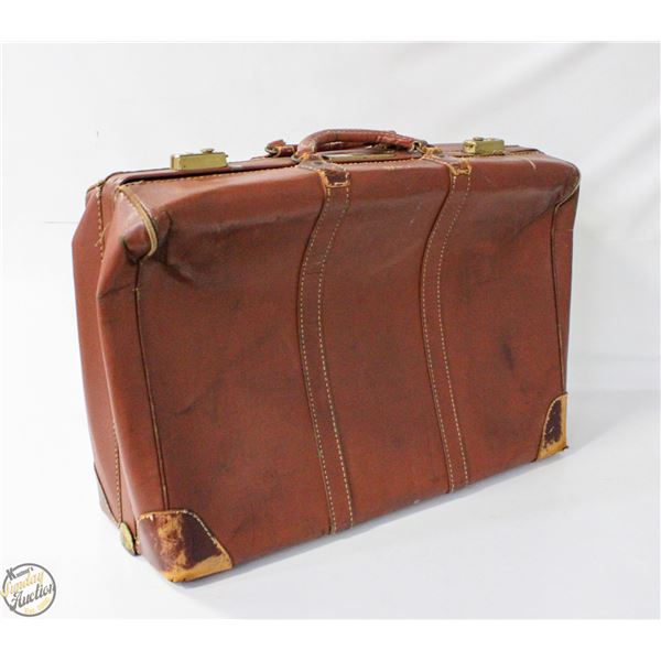 VINTAGE GLADIATOR LEATHER SUITCASE