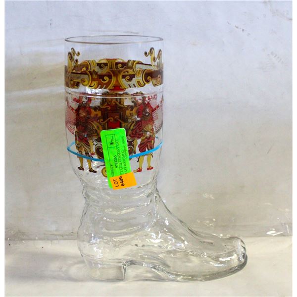 VINTAGE LARGE GERMANY DAS BOOK GLASS BOOT MUG