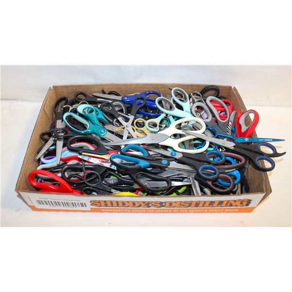 FLAT OF SCISSORS