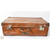 Image 1 : VINTAGE LEATHER SUITCASE