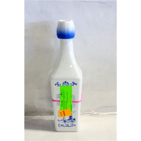 VINTAGE VANDERMINT LIQUEUR DECANTER WINDMILL