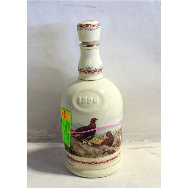 VINTAGE FAMOUS GROUSE HIGHLAND DECANTER EMPTY