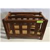 Image 1 : VINTAGE SHAKER MAGAZINE RACK 20"X11"X13"