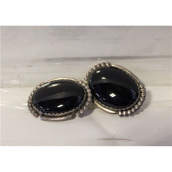 22.9 GRAMS TW STERLING SILVER BLACK STONE EARRINGS