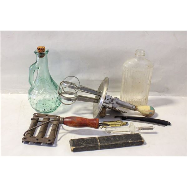 FLAT OF VINTAGE AND ANTIQUE ITEMS