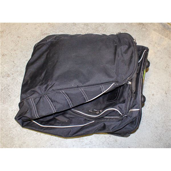 FOUNDERS CLUB PADDED GOLF BAG