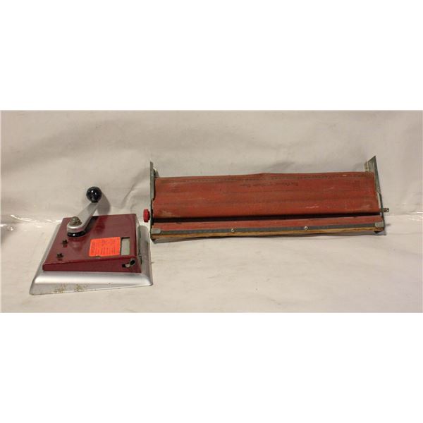 VINTAGE SUPERMATIC CIGARETTE MACHINE SOLD WITH V