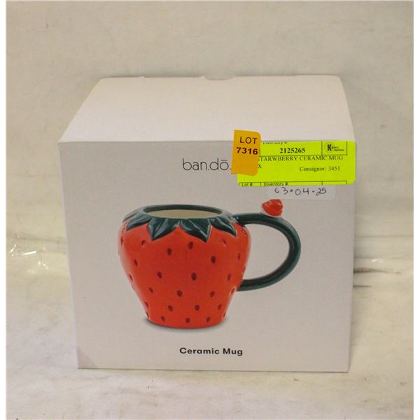 NEW STARWBERRY CERAMIC MUG IN BOX