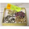 Image 1 : VINTAGE BROOCHES ALL TOGETHER IN BOX-ESTATE