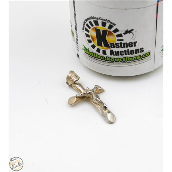 CROSS PENDANT WITH 925 CLASP