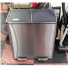 Image 1 : STAINLESS STEEL DOUBLE-SIDED GARBAGE/RECYCLE