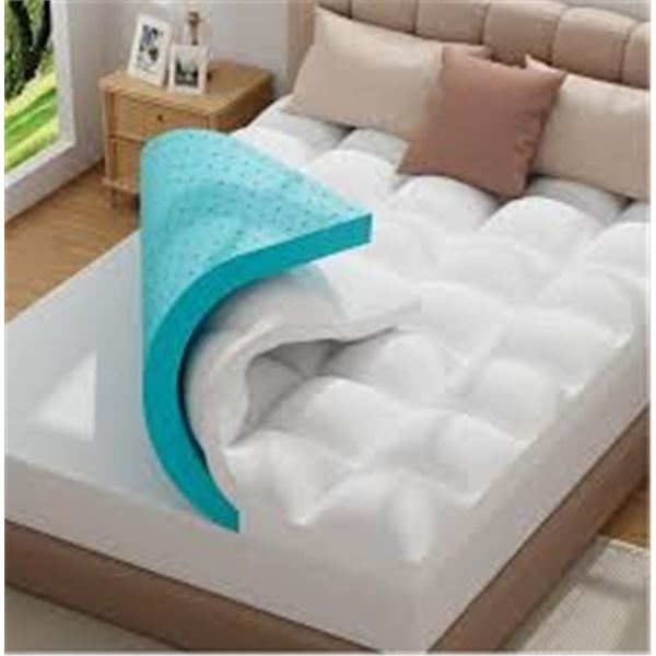 NEW W BOX 3 INCH KING SIZE MATTRESS TOPPER