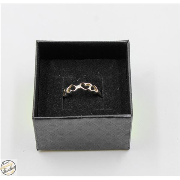 SILVER 925 LADIES RING, SIZE 7