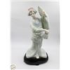 Image 1 : VINTAGE JAPANESE PORCELAIN GEISHA FIGURINE