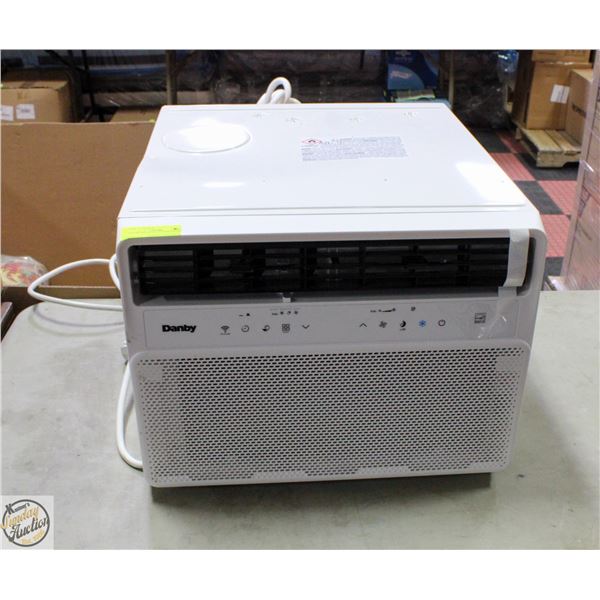 DANBY WINDOW AIR CONDITIONER