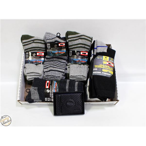 NEW 15 PAIR MEN'S SOCKS