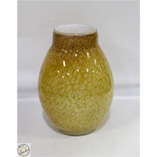 HEAVY SPECKLED MARIGOLD PATTERNED MURANO GLASS