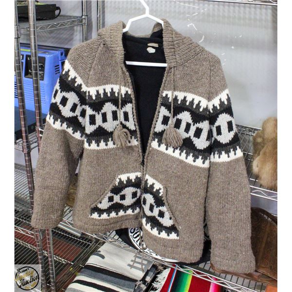 LARGE HANDMADE 100% WOOL FLEECE LINED