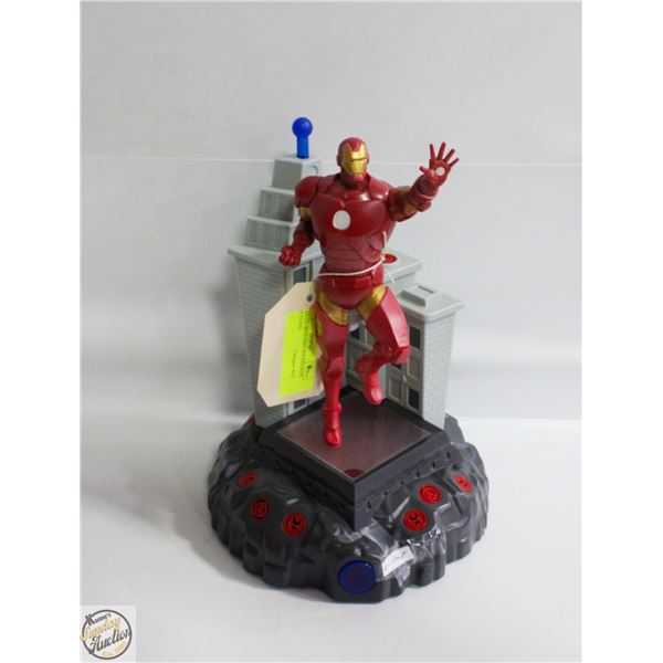 MARVEL IRON MAN 2015 FIGURINE ON STAND