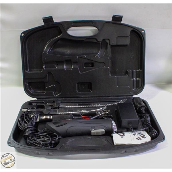 NEW BERKLEY DELUXE ELECTRIC FISH FILLET KNIFE