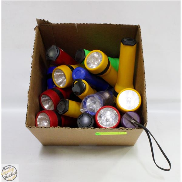 LOT OF ASSORTED FLASHLIGHTS