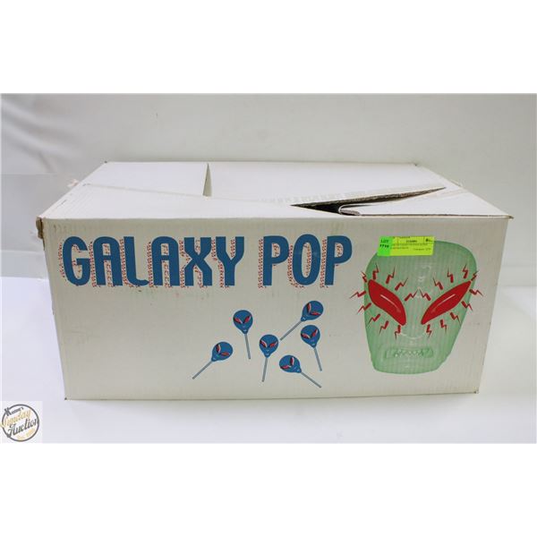 CASE OF LIGHT UP EYES ALIEN HEAD BUCKETS