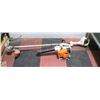 Image 1 : STIHL BG 55 GAS WEED EATER SOLD WITH BLOWER