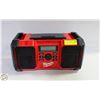 Image 1 : POLICE SEIZURE: MILWAUKEE M18 JOBSITE RADIO