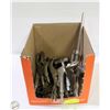 Image 1 : LOT OF ASSORTED VICE GRIPS FOR WELDING