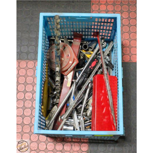 TOTE OF TOOLS