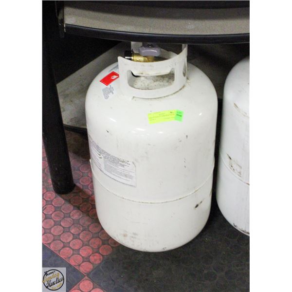 EMPTY 30LB LP TANK NEW VALVE EXP 2035