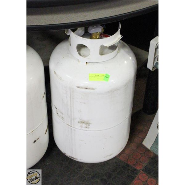 EMPTY 30LB LP TANK NEW VALVE EXP 2035