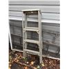 Image 1 : 4 ft ladder