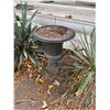 Image 1 : cast iron planter