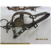 Image 5 : Lot of 4 Antique Animal Traps