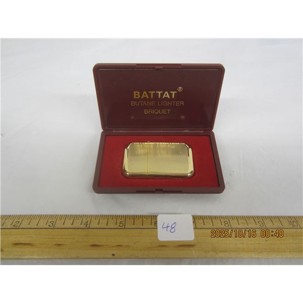Vintage Battat Butane Lighter with Original Case