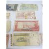 Image 7 : Lot of Vintage Foreign Bills