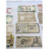 Image 3 : Lot of Vintage Foreign Bills