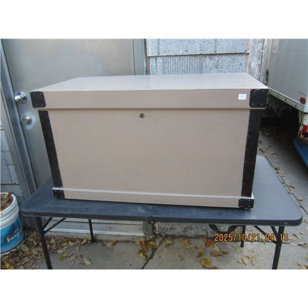 Antique Pine Blanket Chest Painted Grey 35 inches Long 19w inches Tall 17 inches Deep Great Coffee T