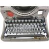 Image 2 : Vintage Underwoods Typewriter