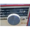 Image 2 : Vintage Red Transistor Radio
