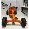 Image 2 : 1940's Orange Structo Steel Road Grader Tractor