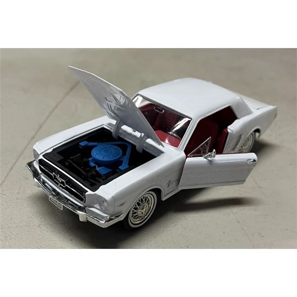 1964 Die-cast Mustang 1/32 Scale